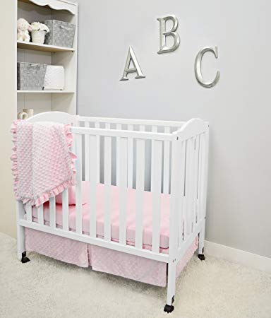 American Baby Company Heavenly Soft Minky Dot 3-Piece Mini/Portable Crib Bedding Set, Pink